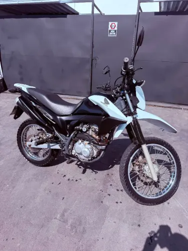Bros 160 íntegra