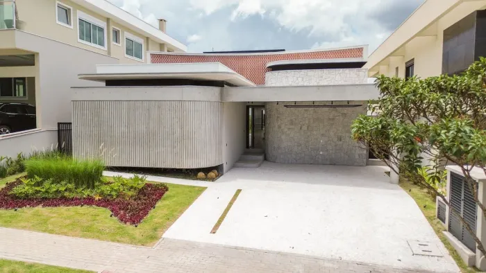Casa térrea com 4 quartos, sendo todos suítes à venda, 275 m² por R$ 4.350.000 - Urbanova