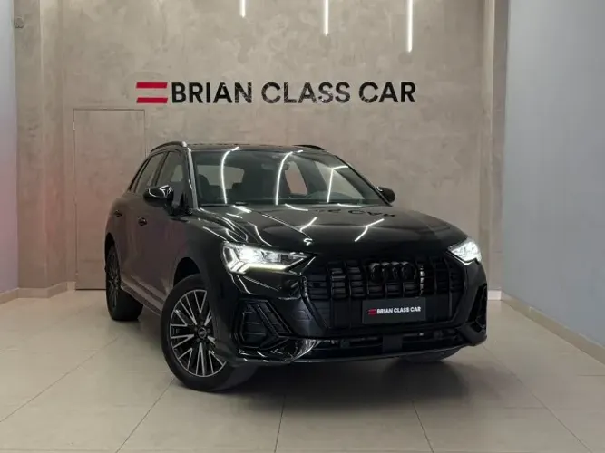 Audi Q3 Perf. Black 2.0 TFSI Tiptr. Quattro 2023