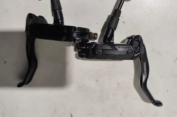 Freio Shimano hidráulico