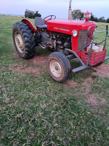Trator Massey Ferguson 65x Ano 74