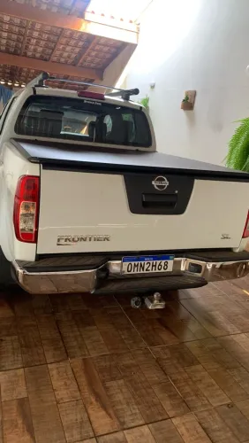 Nissan Frontier SL CD 4X4 2.5tb Diesel AUT 2015