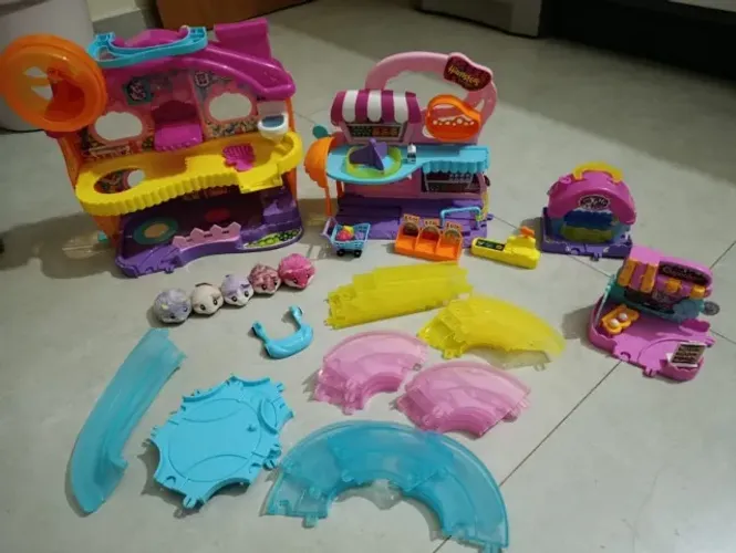Mega Lote Hamsters in a House Candide - Mansão + Supermercado + Doceria+ Pistas e Pets