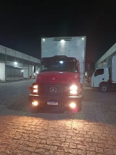 Vendo caminhão trabalhando ou troco pego carro até uns 40 mil