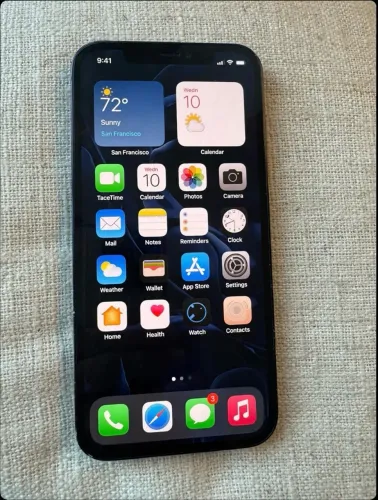 iPhone 12
