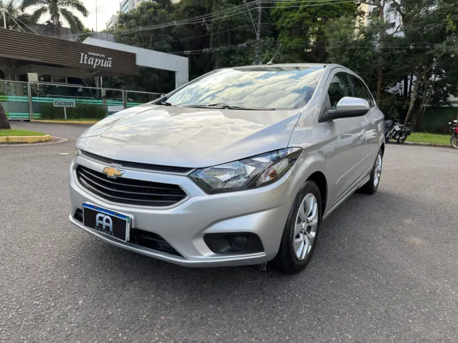 Chevrolet Onix Hatch Advantage 1.4 8V Flex Aut. 4P 2018