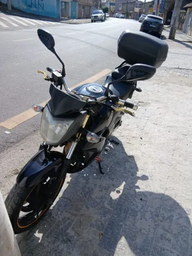 Vendo moto está impecável somente porque estou com dividas