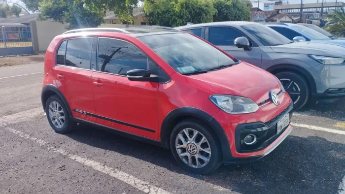 Volkswagen Up! Cross 1.0 TSI Total Flex 12V 5P 2017
