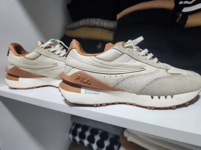 Tênis Feminino Fila Casual