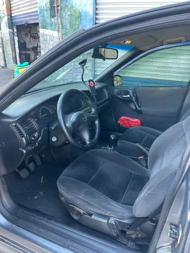 Chevrolet Vectra GL 2.2 / 2.0 MPFI 2001