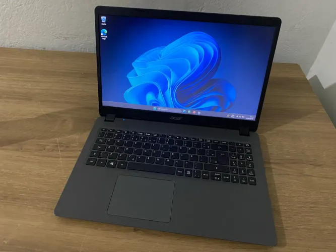 Notebook acer i3 10° geração 
