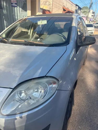 Fiat Palio Attractive 1.0 EVO Fire Flex 8V 5P 2013
