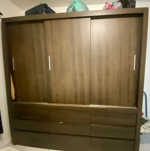 Guarda roupa