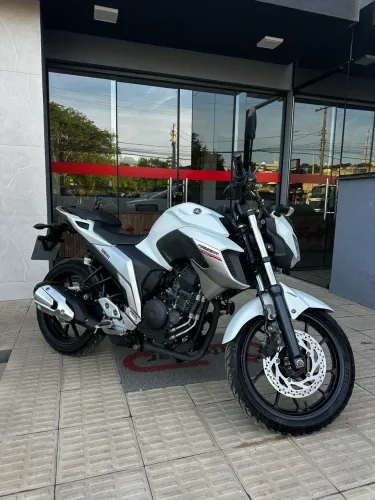 Fazer 250 com Abs ano 2018 