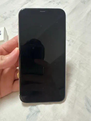 iPhone 11 - 128gb - Bateria 66% Saúde