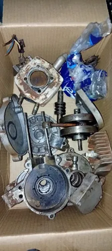 Motor motorizada desmontado