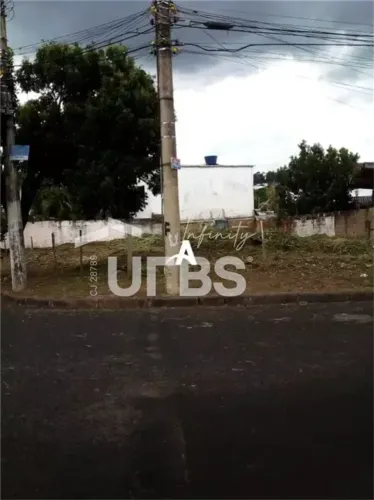 Terreno com 415m² à venda no bairro Daniel Fonseca