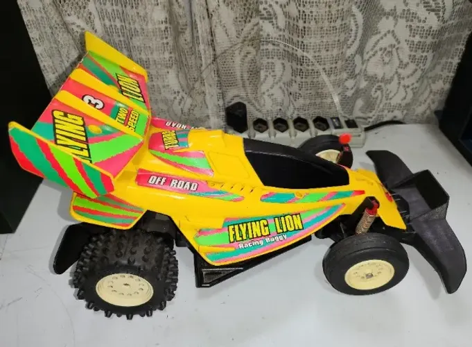 Carrinho De Controle REMOTO ANTIGO Digitcoin Modelo Flying Lion Rarissimo FUNCIONANDO