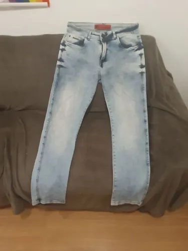 CALÇA JEANS CLARA 40