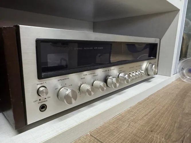 Receiver Kenwood KR-4400 Vintage Estéreo AM/FM - 25W por Canal