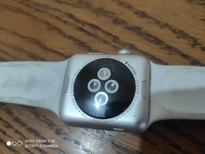 Relógio Apple, lê anúncio