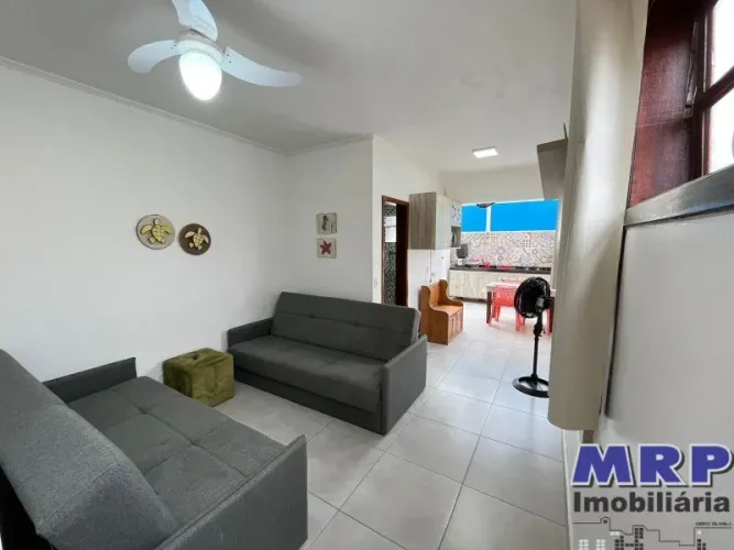 Apartamento em Ubatuba, a 200 metros da Praia do Sapê. Condomínio com piscina e portaria 2