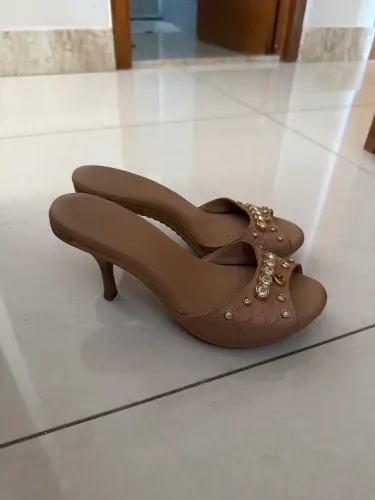 Tamanco Carmen Steffens - tam. 37