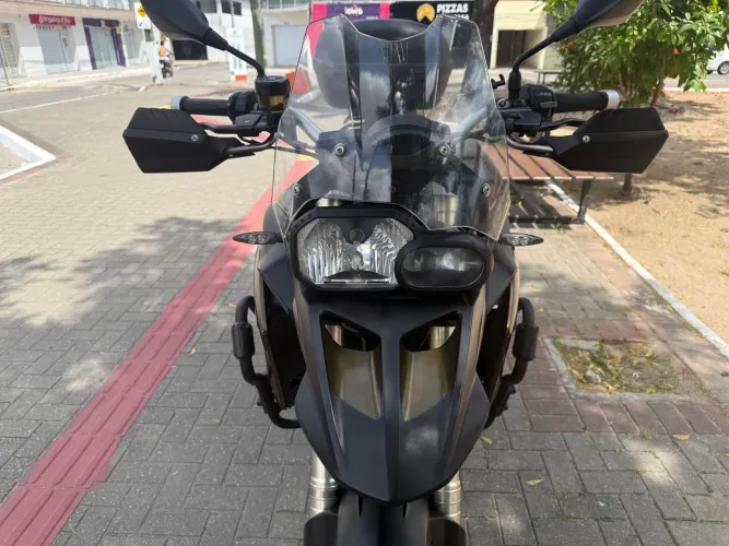 BMW f800 GS 2013 bem conservada