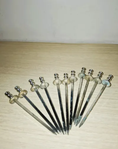 Belíssimo Conjunto Vintage composto por 11 (onze) palitos para petiscos ou coquetéis.
