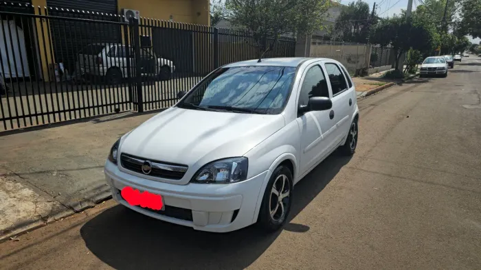 Chevrolet Corsa Hat. Maxx 1.4 8V Econoflex 5P 2011