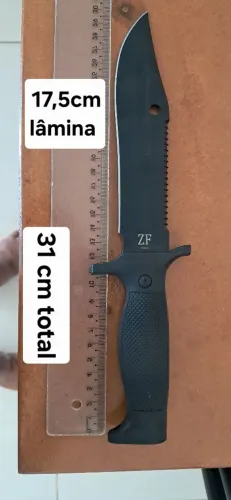 Faca tática militar 