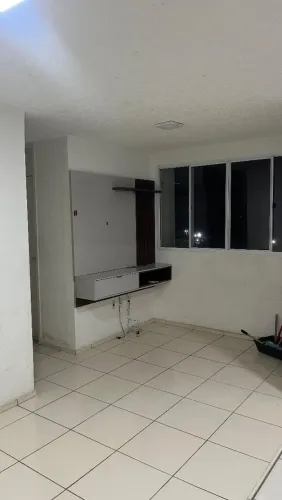Alugo apartamento no conquista Flores no quinto andar com 2 vistas para piscina e nova era