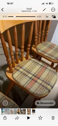 Mesa com 6 cadeiras