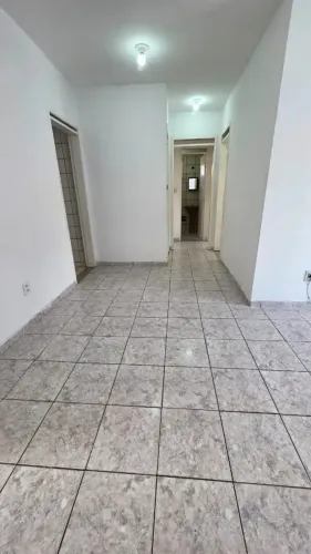 CONDOMÍNIO TROPICAL