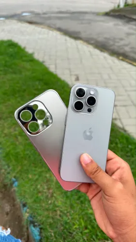 iphone 15 pro todo original ( nao tiro um real ).