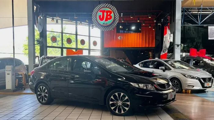 Honda Civic Sedan LXR 2.0 Flexone 16V Aut. 4P 2016