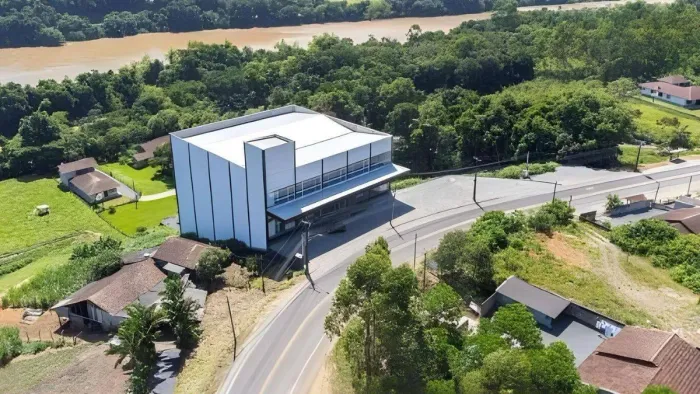 Galpão Locação em Indaial/SC Bairro Encano 3.200 m² privativos.