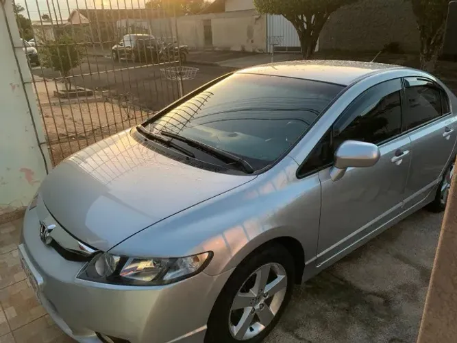 Honda Civic Sedan LXS 1.8/1.8 Flex 16V Aut. 4P 2009
