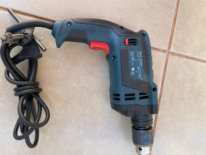 Furadeira Bosch 16 re 127 v