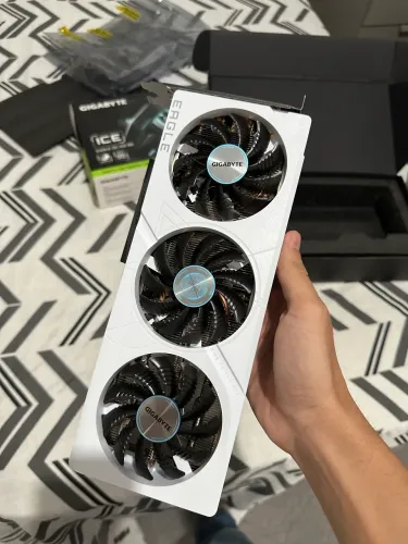  RTX 4060Ti