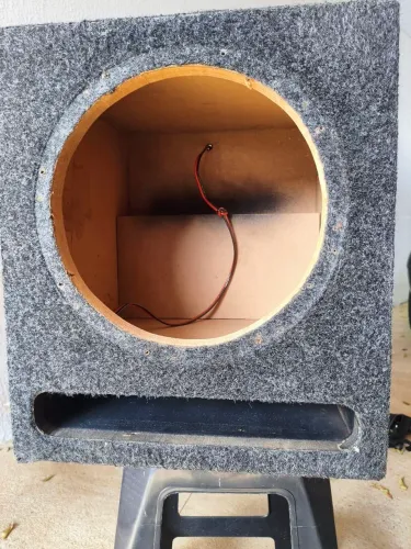 Caixa sub 12 MDF 25mm top de Lina!!!