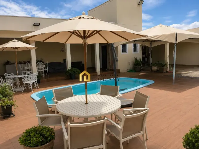 Chácara Completa com Piscina, Área Gourmet e Amplo Terreno