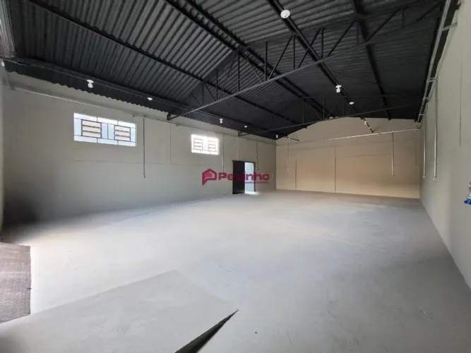Barracão para alugar em Limeira, Centro, com 195 m²