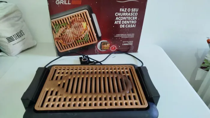 Churrasqueira elétrica Polishop