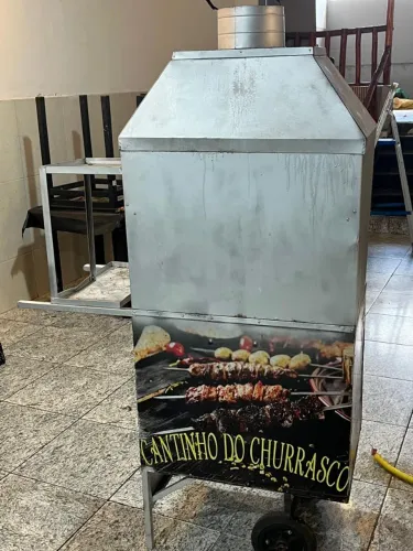 Carrinho de churrasco