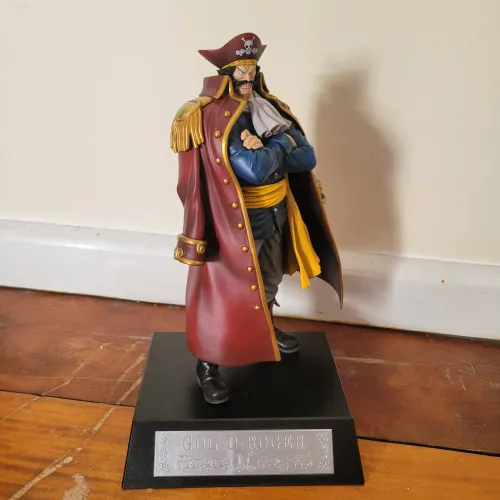 Action figure one piece ichiban kuji gold d. Roger bandai japao original