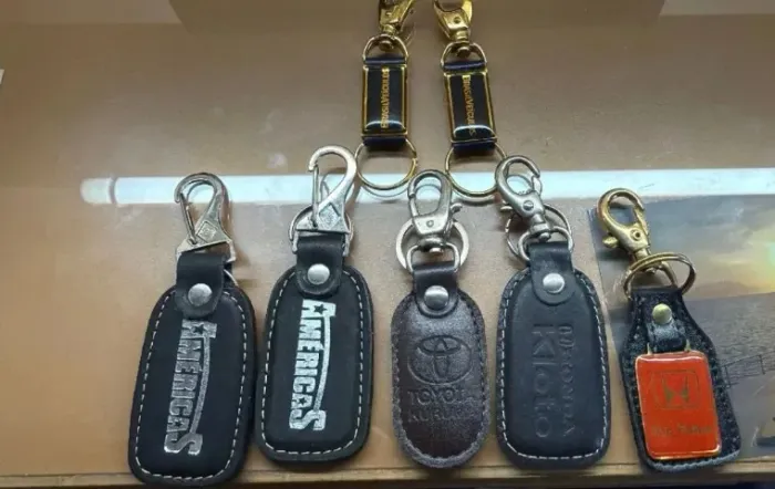 Chaveiros p/carros diversos ( 7 unid)