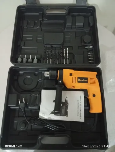 Furadeira Nova com Maleta- Aceito cartão