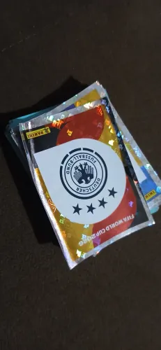 Bolo de Figurinhas Sorteadas (**Cristiano Ronaldo Confirmado)