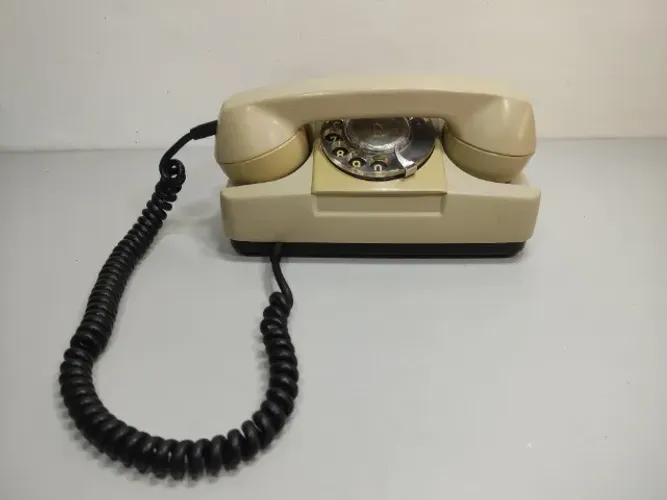 Telefone De Mesa Disco Antigo Vintage Retro Original 3ml (Usado)